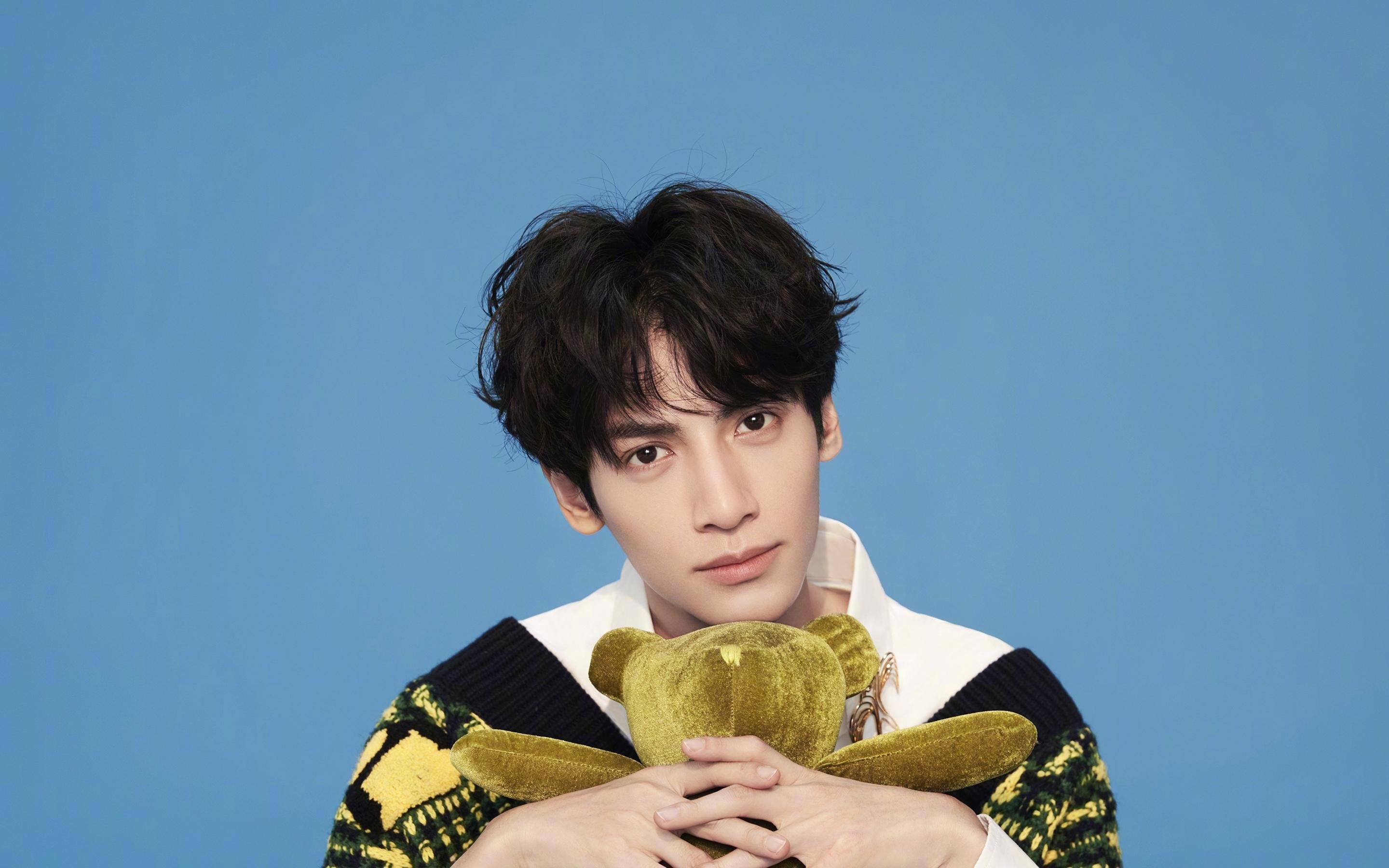 谁将笑到最后?欧洲足球冠军联赛半决赛胜者将逐鹿总决赛,欧洲杯足球赛半决赛