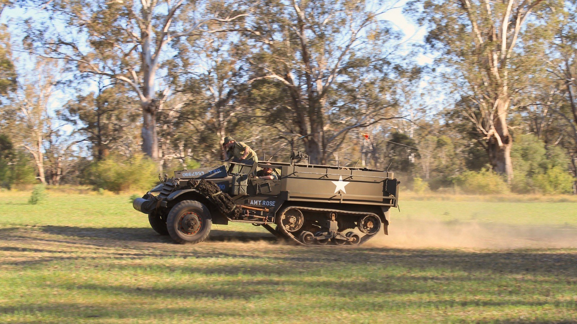 爱游戏娱乐-足球分析深入解读技战术布局与青训成效，足球的技战术分析